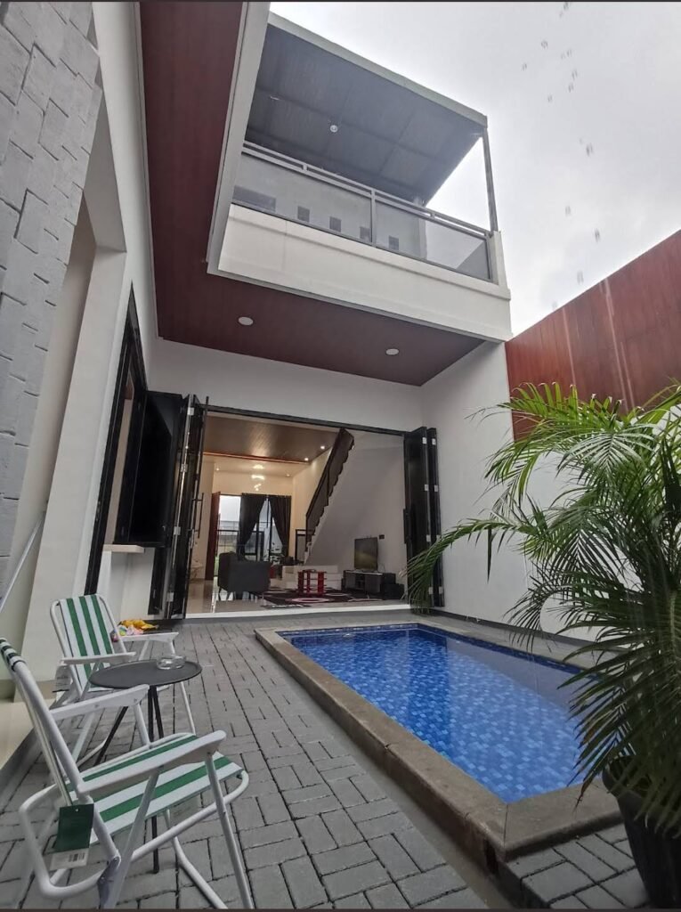 Villa you & mi.