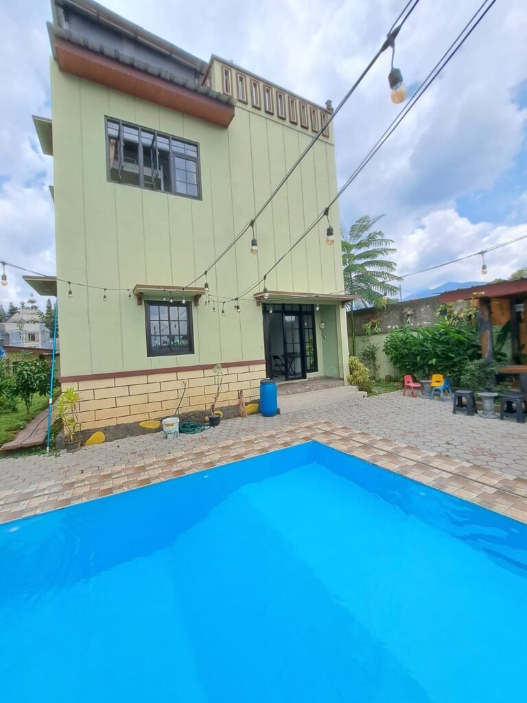 Villa Rossline.